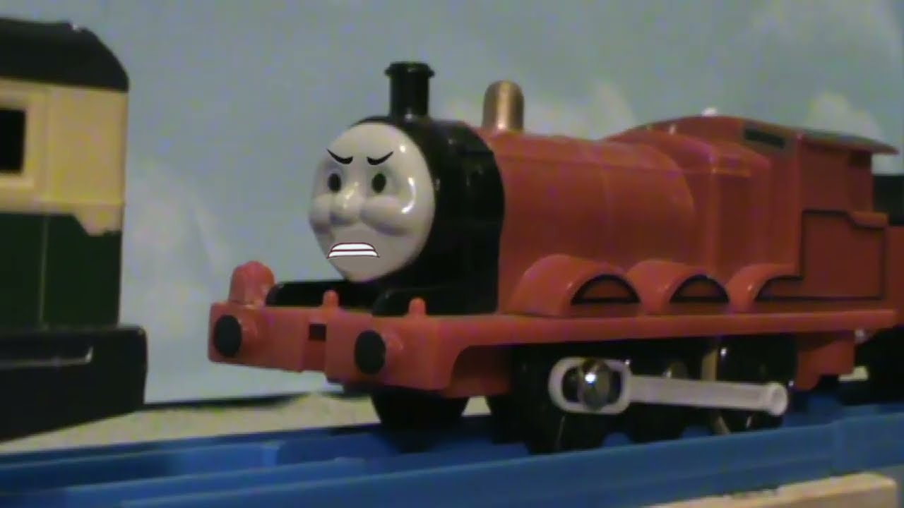 Tomy CGI T&F Moments: Hold Up Muddle