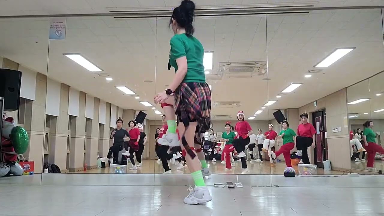 DC:shuffle-rose 징글벨락~ 크리스마스 셔플 