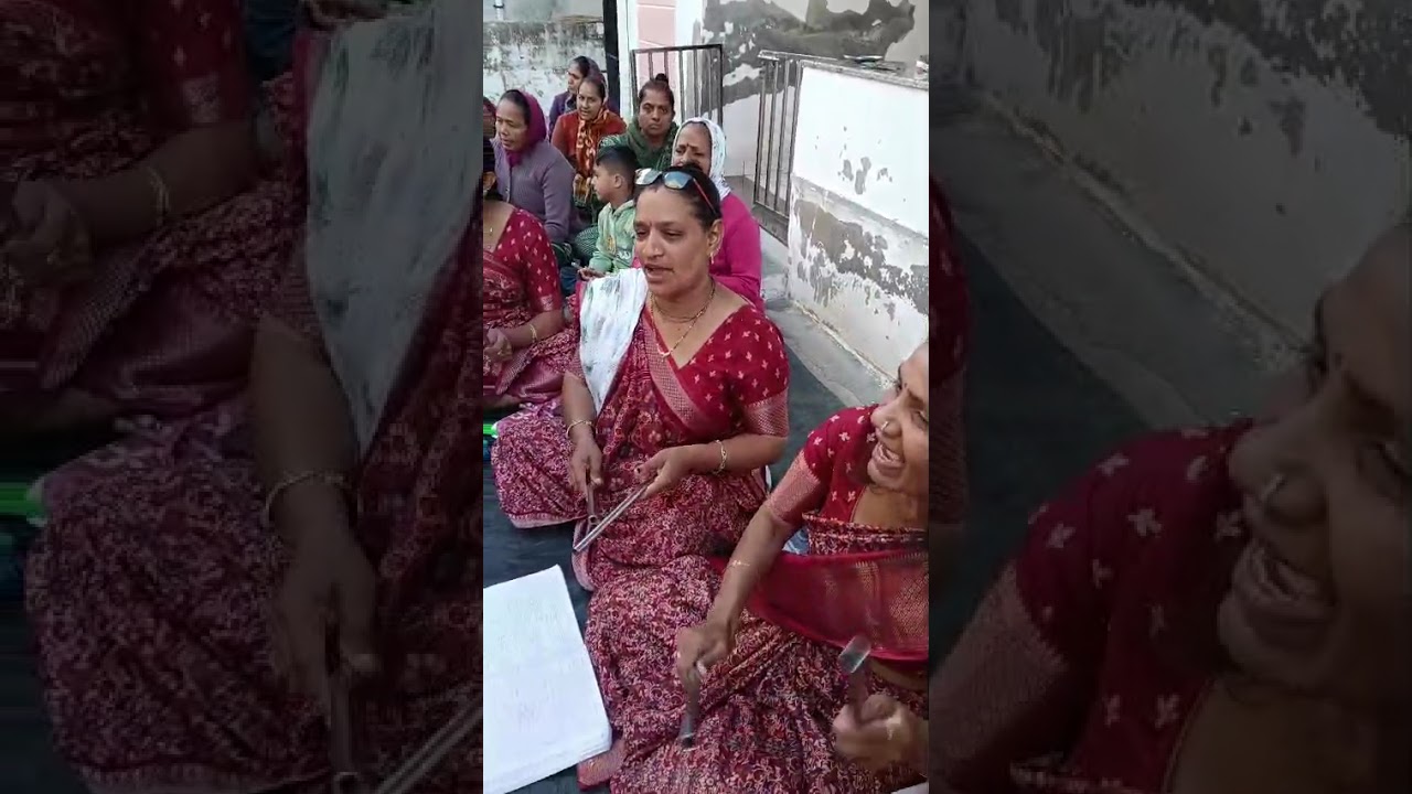 ગોપી મંડળ ગ્રીન પાર્ક મહેસાણા મીઠી મીઠી મોરલી વગાડતા રે
