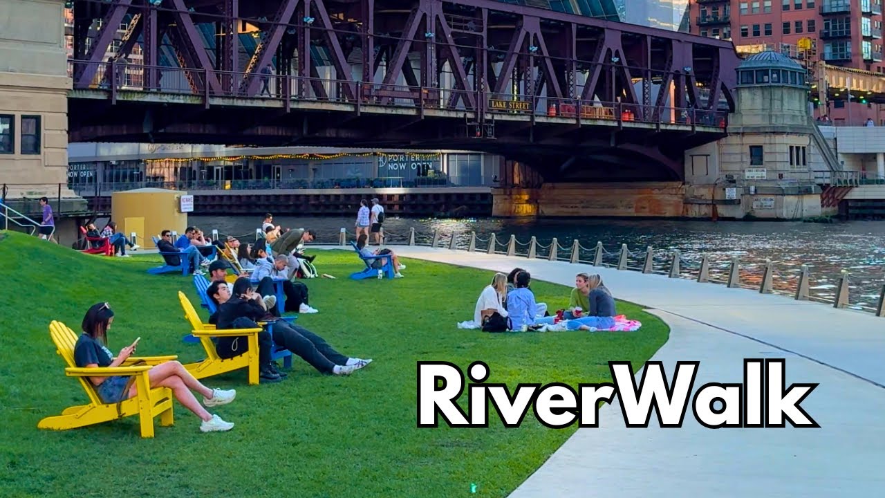 City of Chicago RiverWalk Fall Season Walk on Sunday | October 20, 2024 | 4k Video