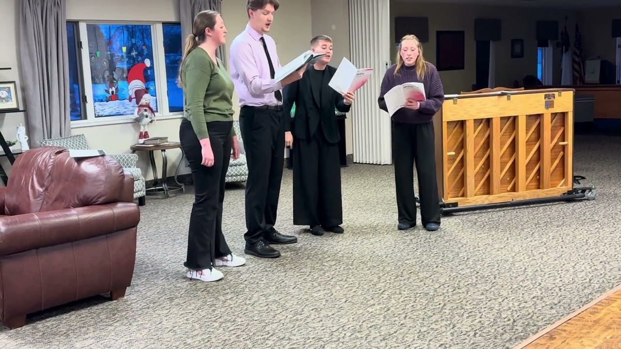 WSC Aurae Voces singing “Jingle Bells” at retirement home