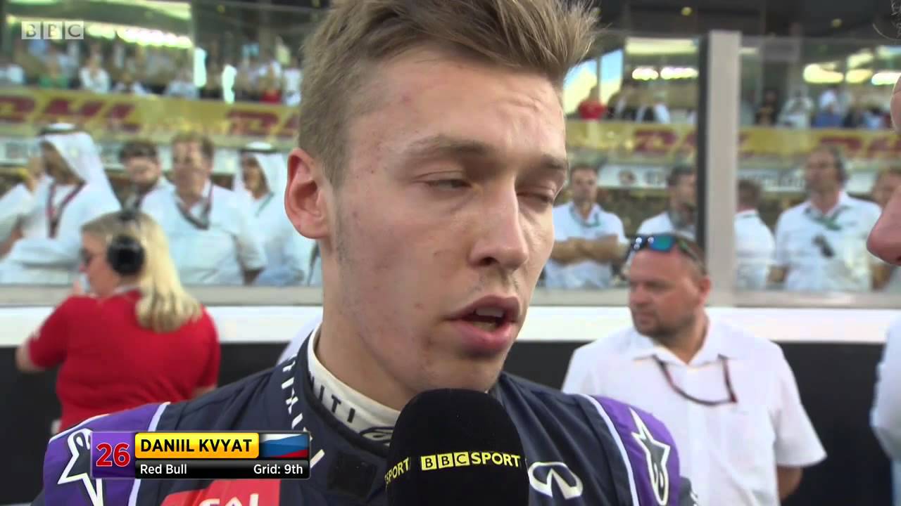 2015 Abu Dhabi - Pre-Race: Grid Walk with David Coulthard