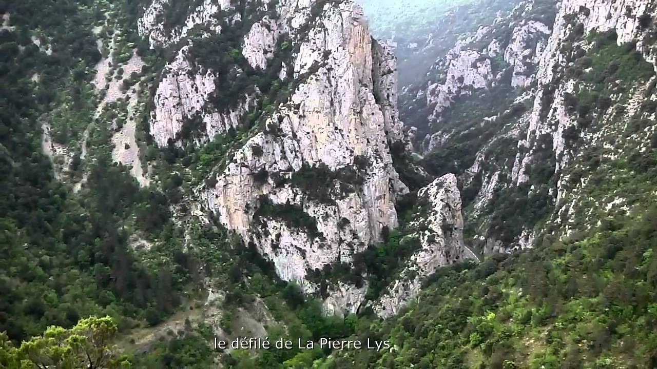 11 Quillan Belvédère du diable 04 05 15