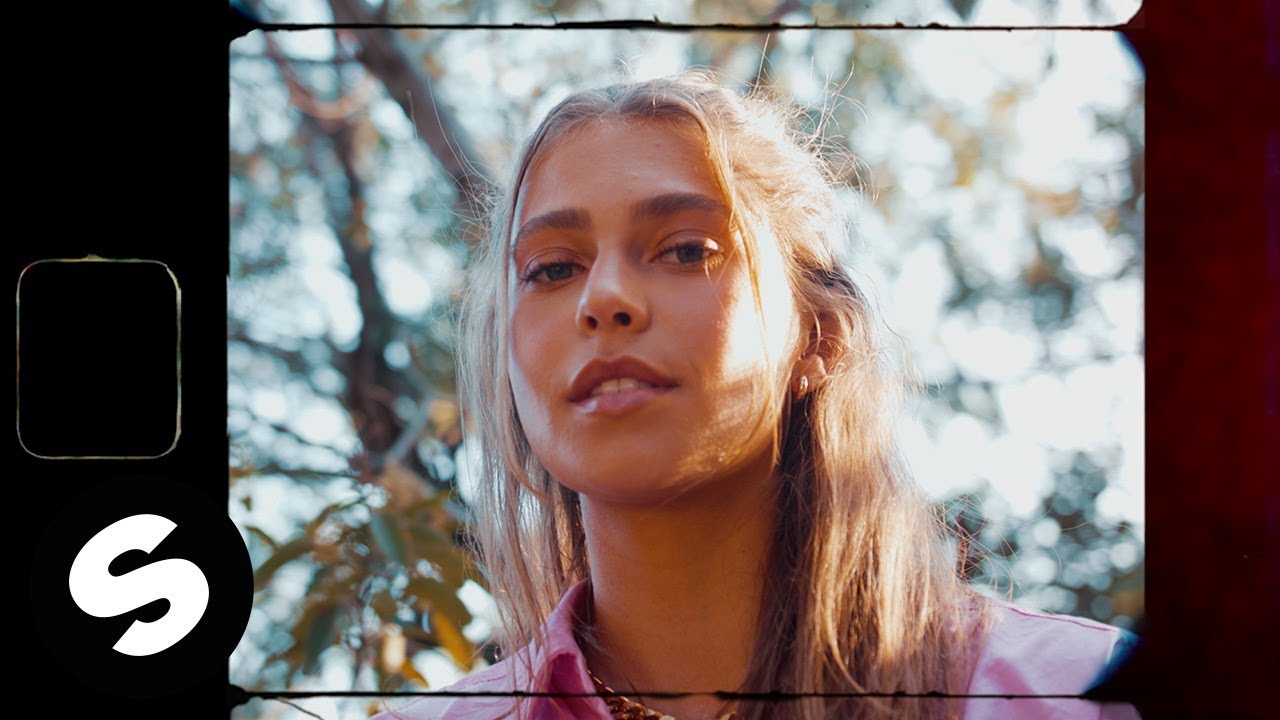 le Shuuk - Talk About Us (Official Music Video)