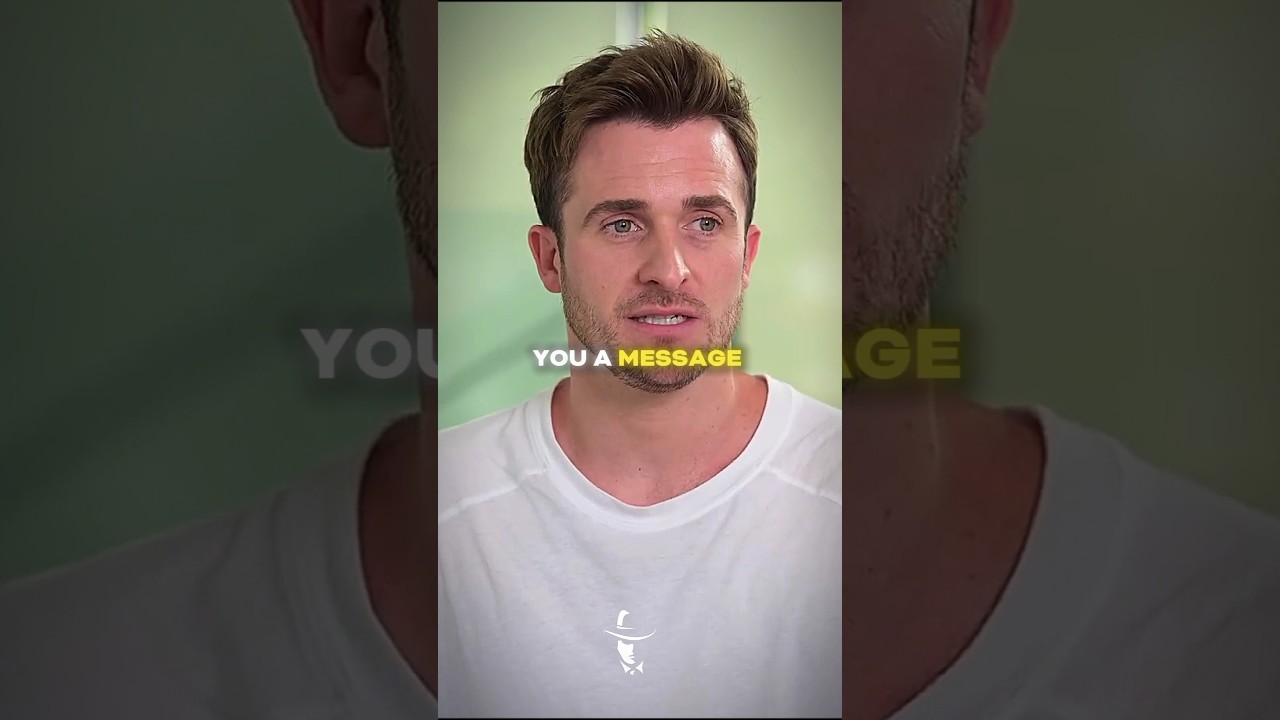 The "Miss Me?" Text Hack 😈 | Dating Psychology
