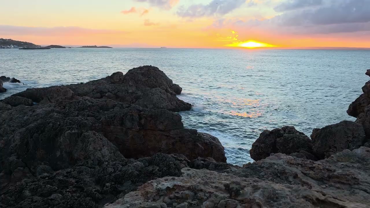 Winter Sunrise in Mallorca | Full Version | RevealHorizons.visuals