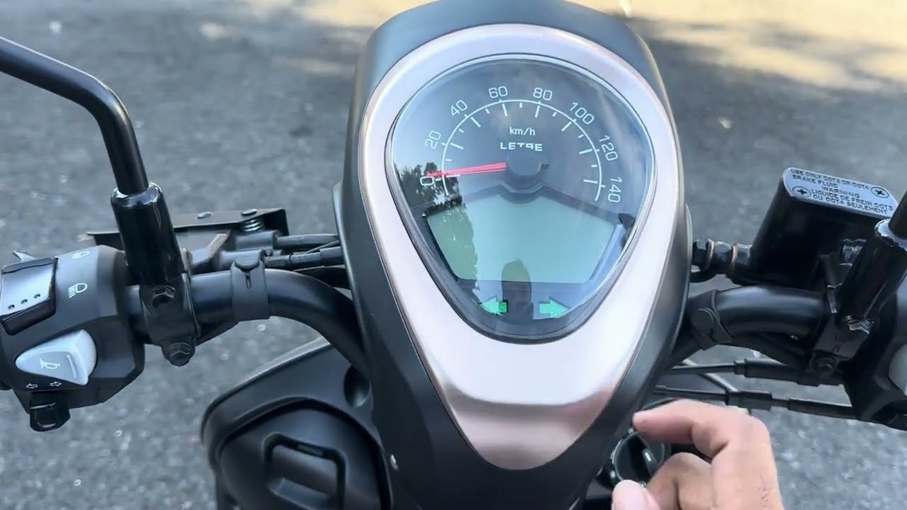 WMoto Neon 125 Harga Cuma Rp. 21 jutaan lebih cakep dari Scoopy☑️