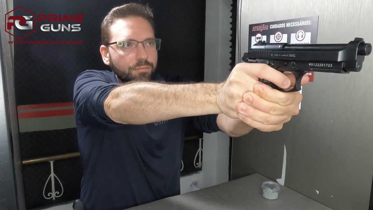 Pistola Airgun Taurus PT92 KWC Co2 4,5mm Blowback Semi e Full Automático Metal