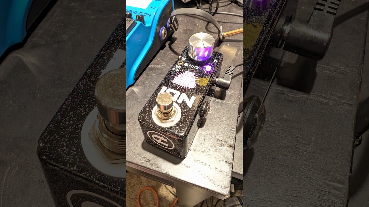 CopperSound ION Warped Fuzz - Guitar Pedal Demo