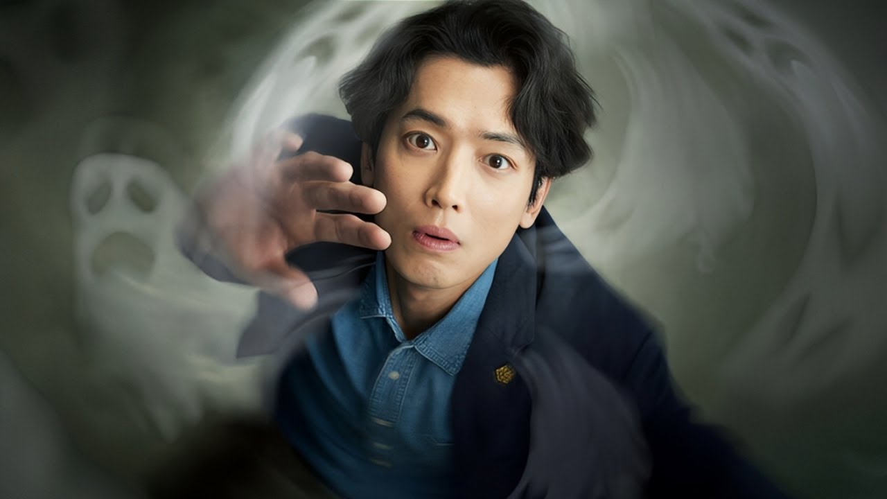 Unlucky Lawyer Signs a Contract with an Angel to Seek Justice for Wronged Spirits