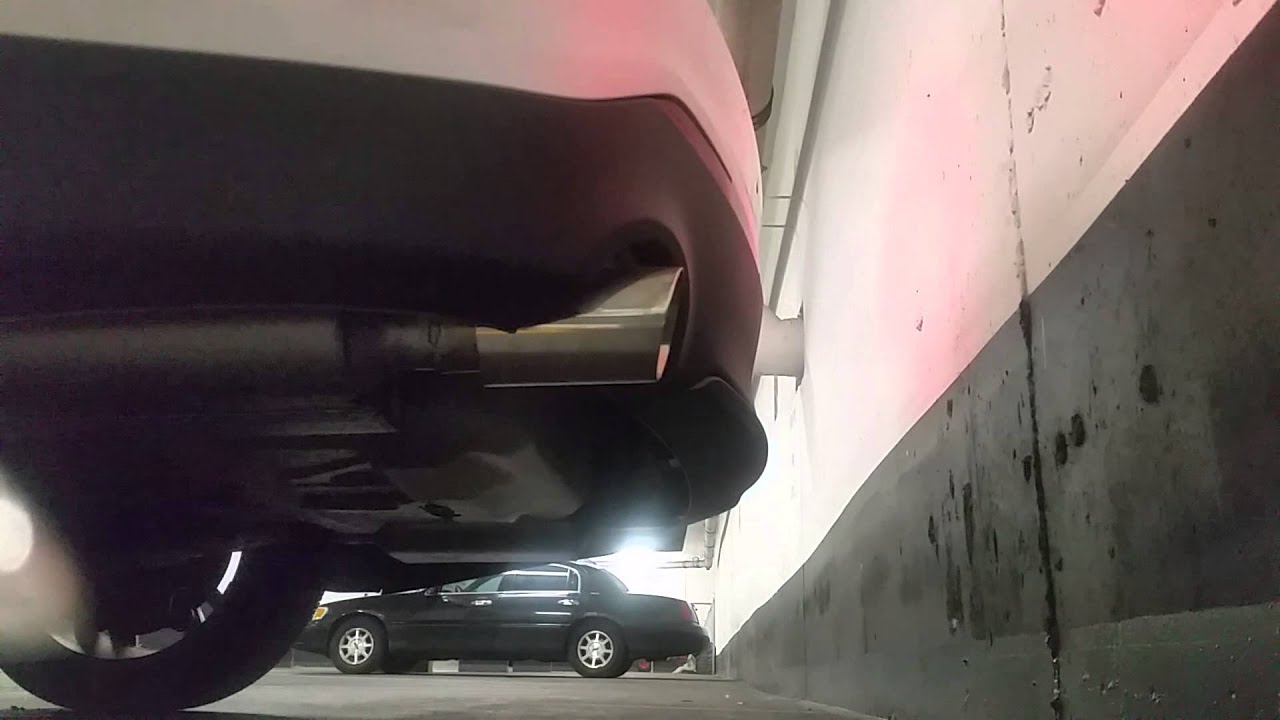 2013 Ford Taurus SEL w/ flowmasters