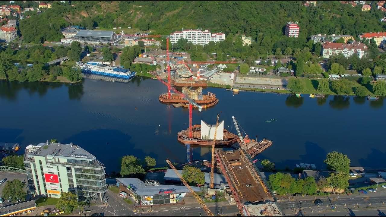 Založení Dvoreckého mostu, nového tramvajového mostu přes Vltavu v Praze (II.)