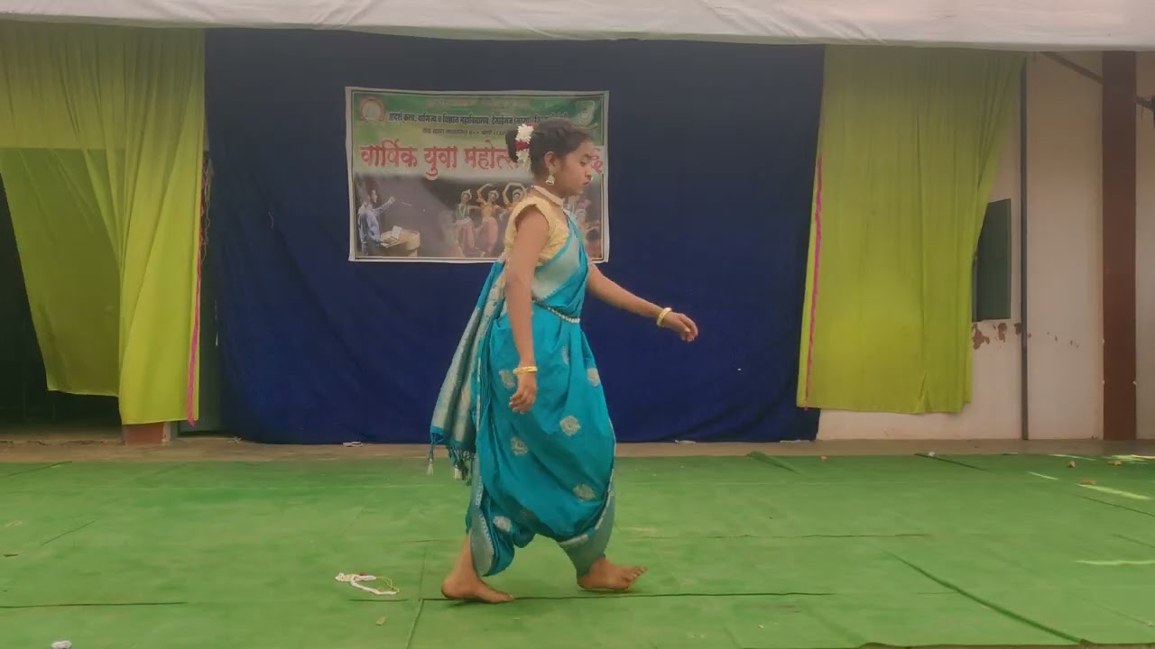 Dance vedio 1 adarsh college desaiganj