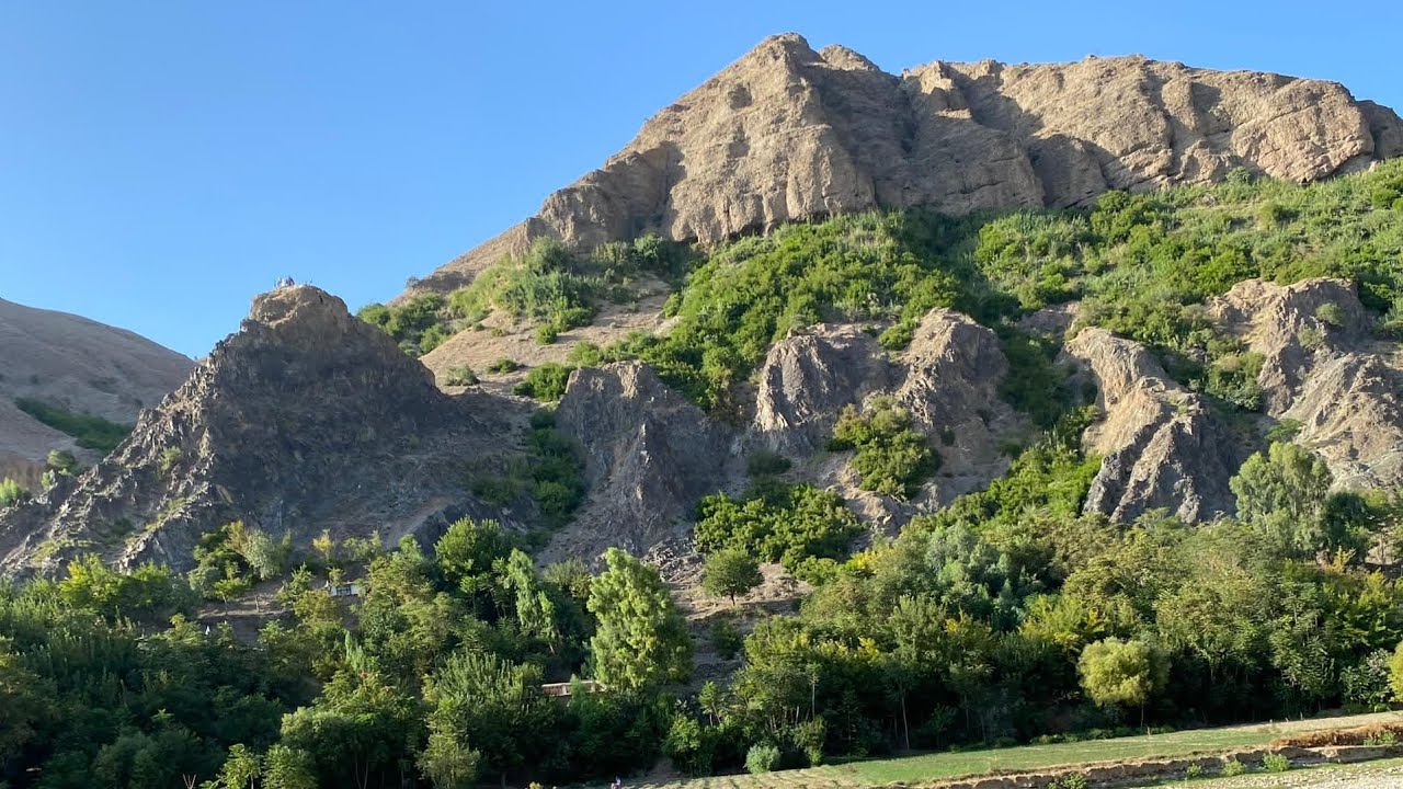 یک سفر کوتاه ما باجمع از عزیزان طرف جلال آباد دوستا ببنینده باشید