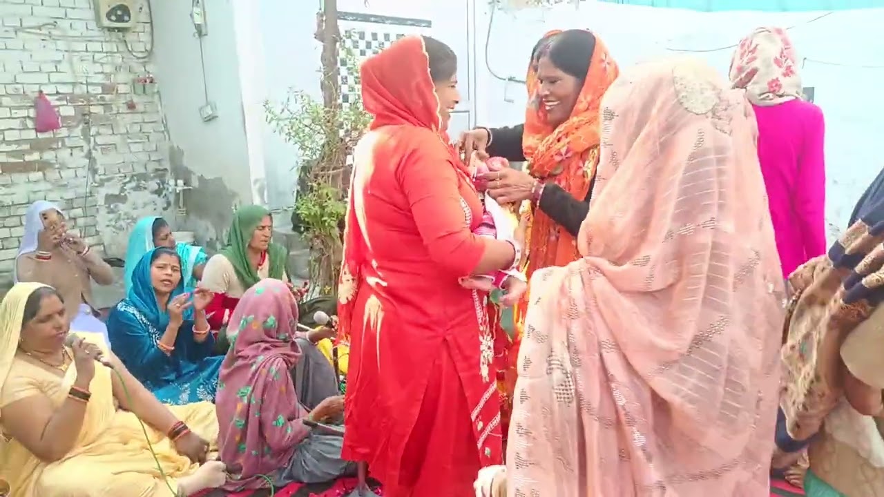 Lalla ki Sun ke Main I Yashoda Maiya de do badhai bhajan 
