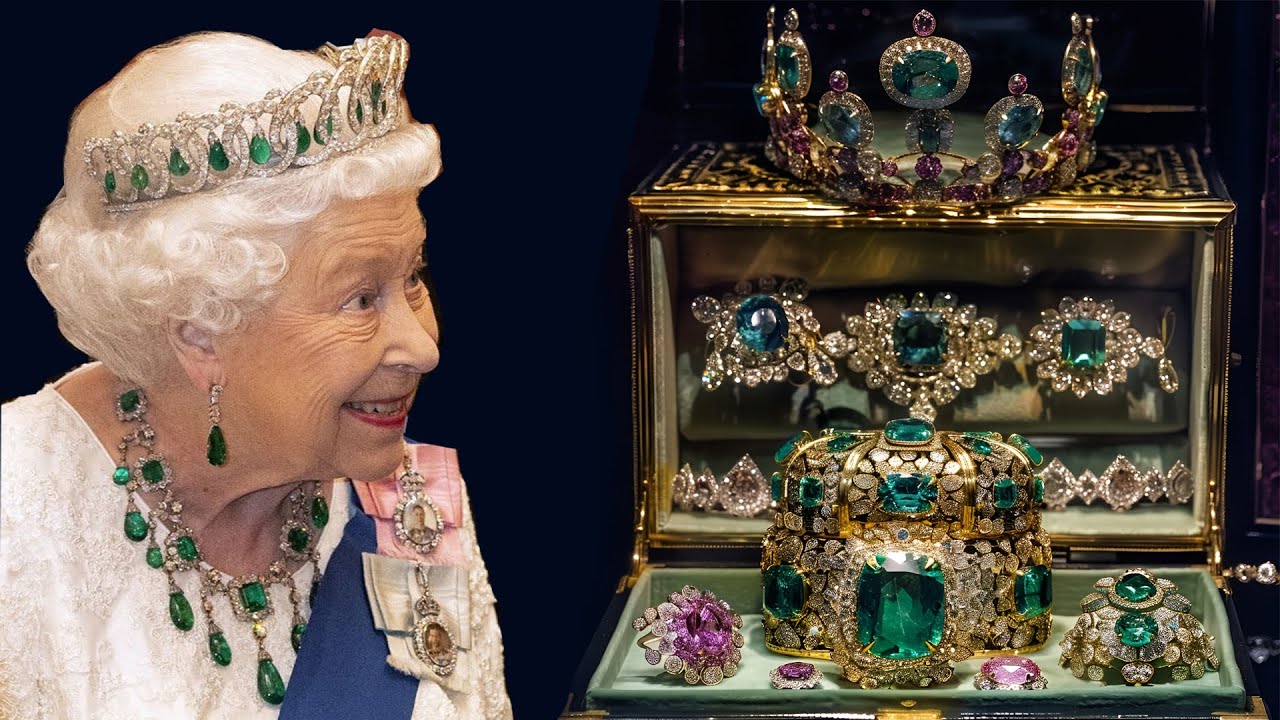 The Most STUNNING Royal Jewels in the World
