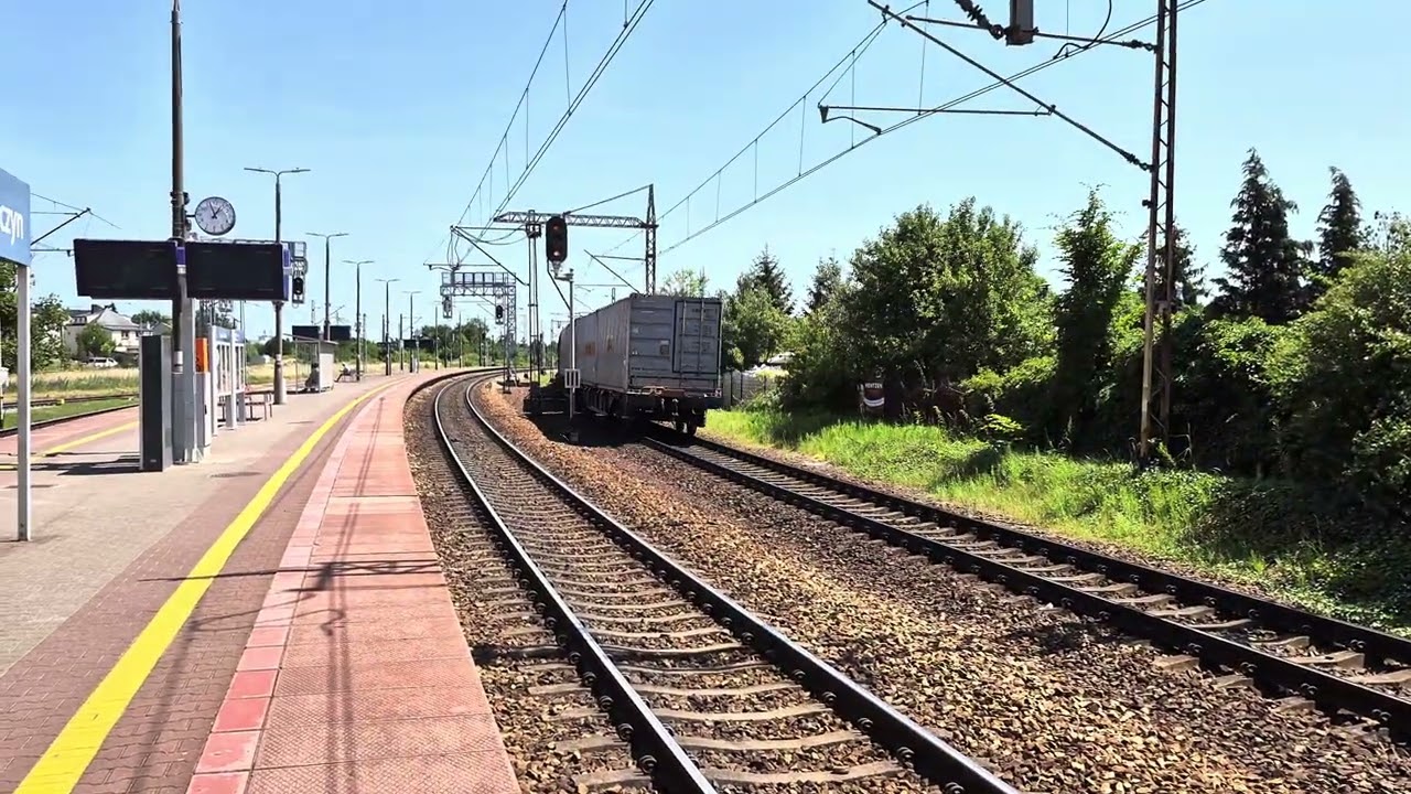 E186 129-3 PL-ATLU Z KONTENERAMI, E186 244-0 PL-ATLU Z CYSTERNAMI, BR189 003-7 DB CARGO LUZEM