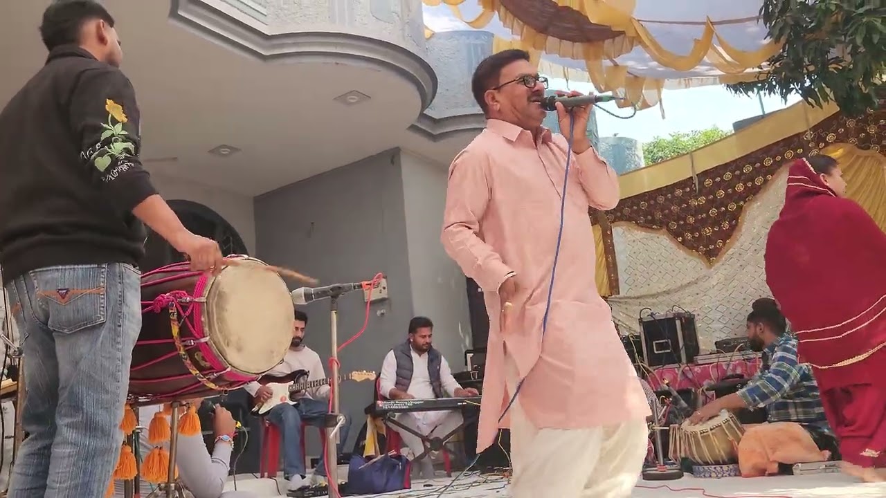 Baba Balak Nath bhajan VOTE TANU PAI JOGYA...#MUSIC #livesinging #bhakti #devotional #travel 