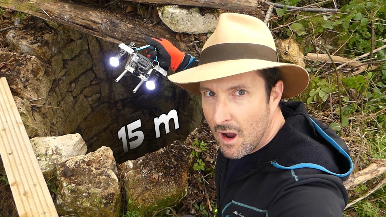 J'EXPLORE CE PUIT ABANDONNÉ DE 15 m, QUELQUE CHOSE VIT LÀ AU FOND !