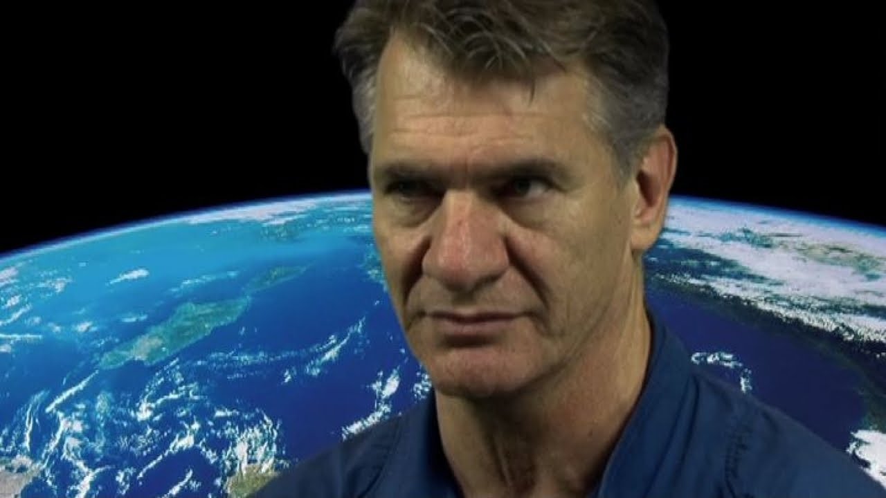 Spazio, l'astronauta italiano Paolo Nespoli va in pensione