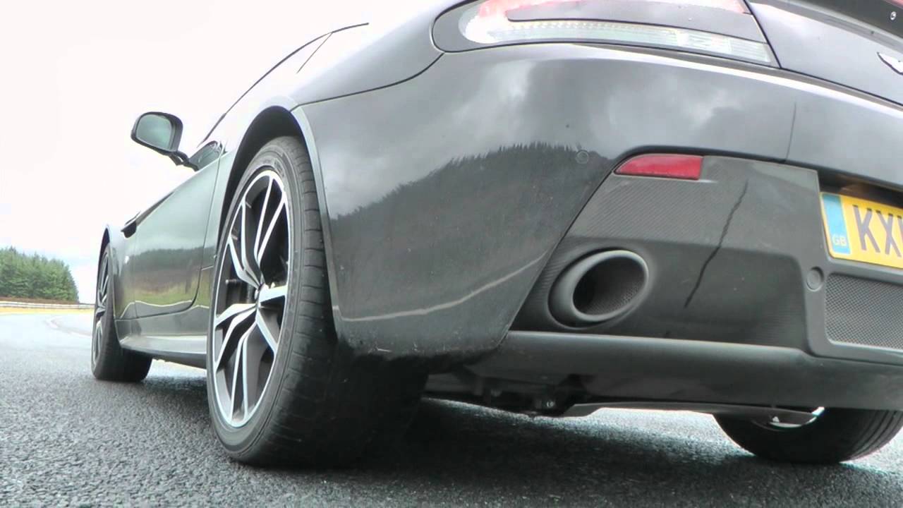 Aston Martin Vantage S Sound / Noise / Exhaust Sound