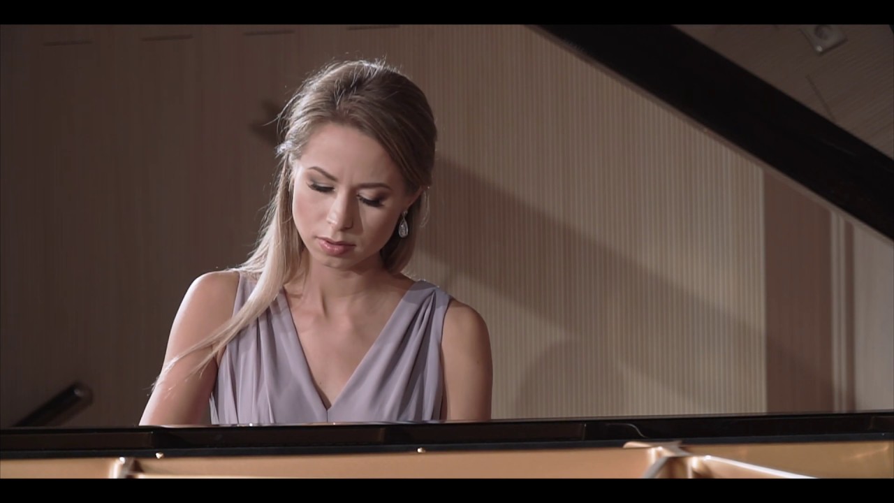 J. S. Bach Prelude and Fugue in G sharp minor BWV 863 DWK I, Anna Lipiak