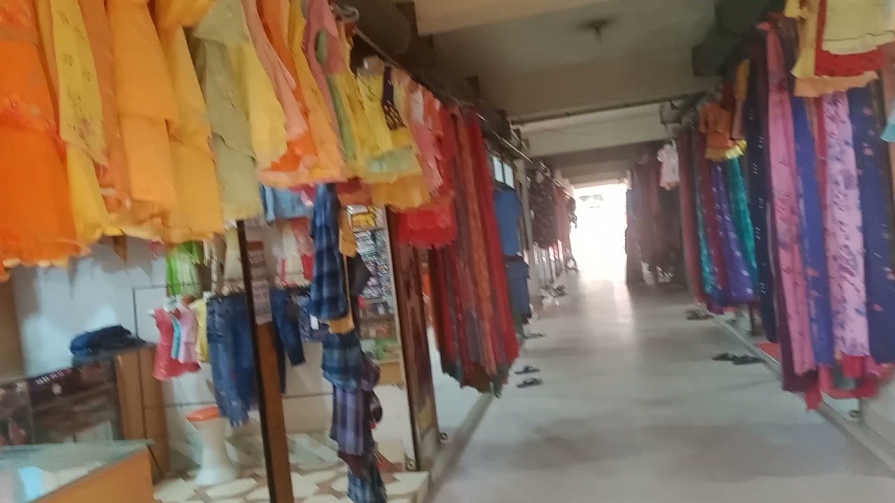 Lockdown ee market