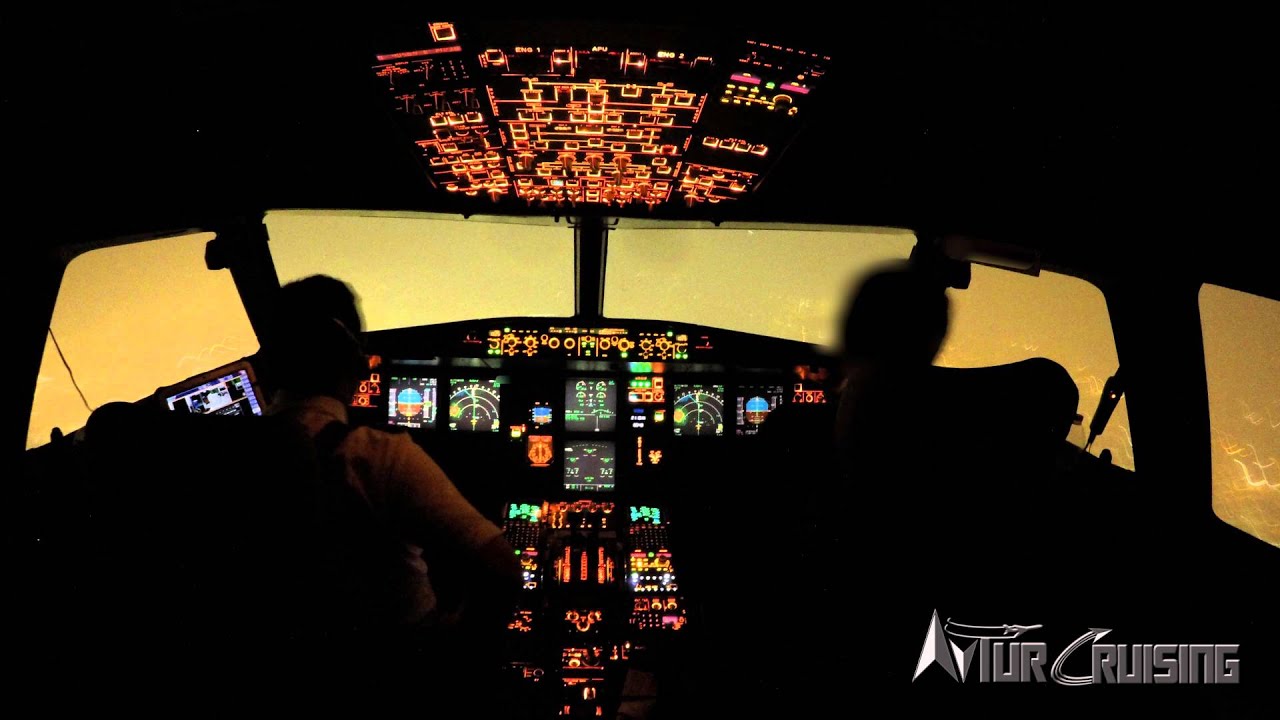 Night Flight Lapse - Approach