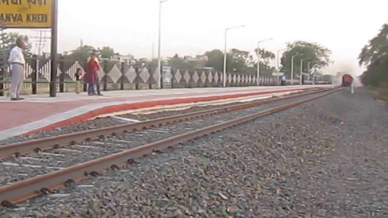 Crs 120 kmh inspection Mhow to Indore Broadgauge at Harnyakhedi