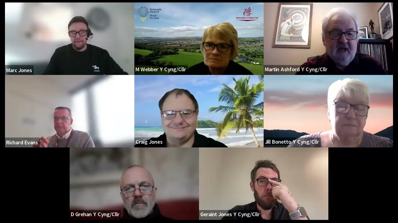 PANEL YMDDEOL YN GYNNAR O WIRFODD / VOLUNTARY EARLY RETIREMENT REDUNDANCY APPS 11.02.26