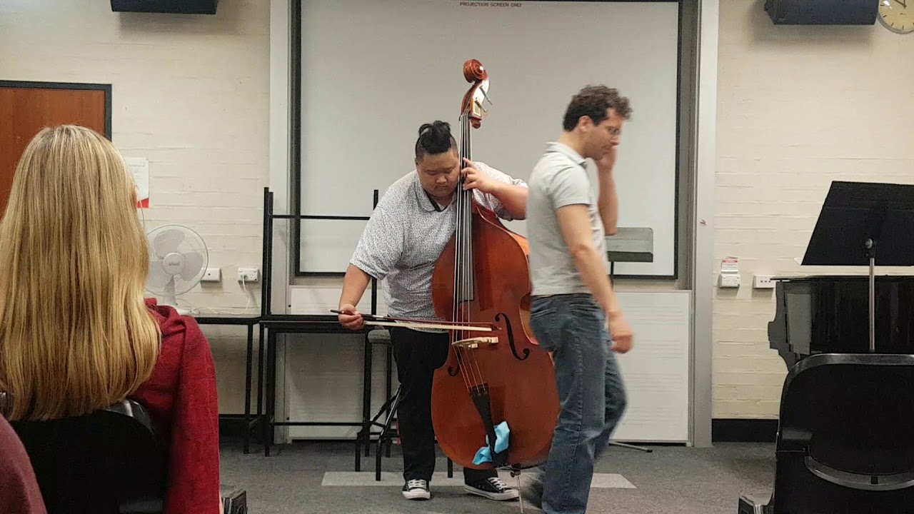 Bottesini Concerto No 2 Masterclass with Edicson Ruiz Part 1