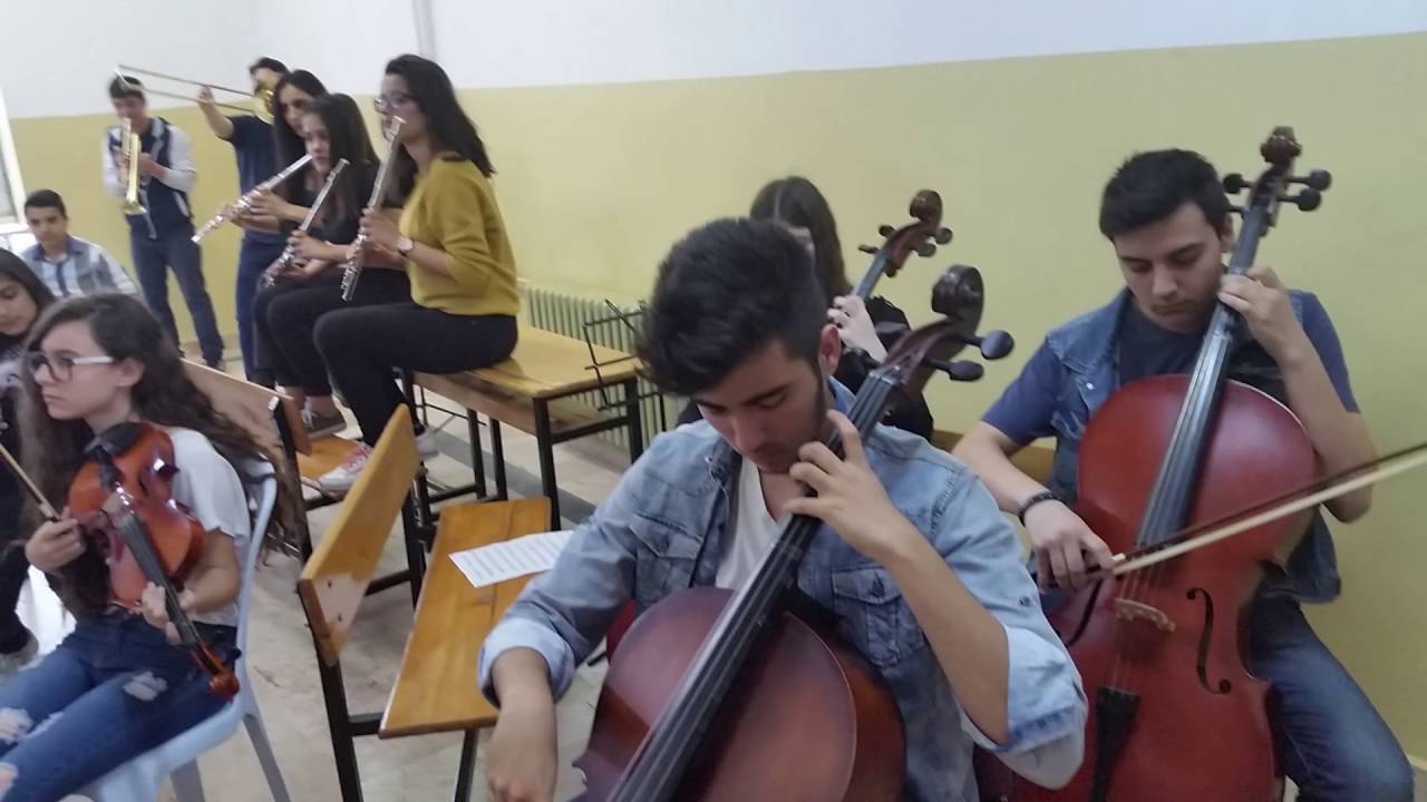 Esenyurt Anadolu Lisesi Orkestrası-James Bond