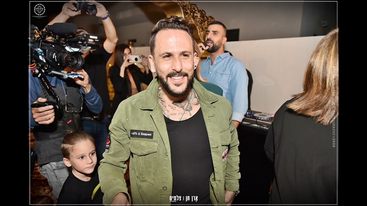 אסי בוזגלו, השורד האחרון, במסיבת ההפתעה | צילום ארן חן צלמים