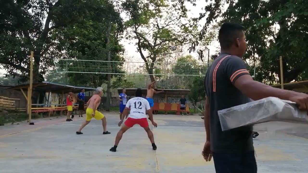 ECUAVOLEY BALZAR 9/12/2025 CÁPSULA CON MONO Y LA VACA VS EL PROFE AVILÉS CON CUBILLOS Y BUDA.