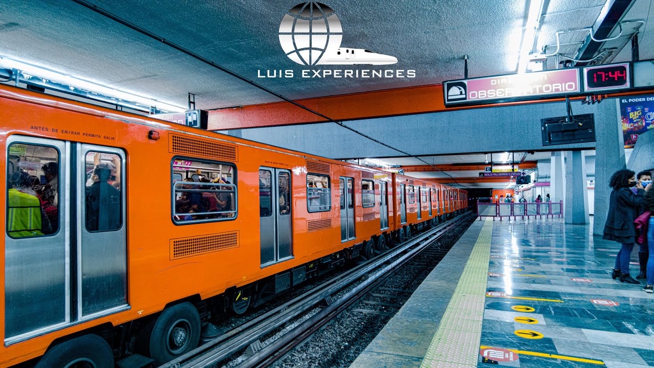 Trenes de Linea 1 Entre las estaciones Pantitlan y Salto del Agua Previo al Cierre Metro CDMX