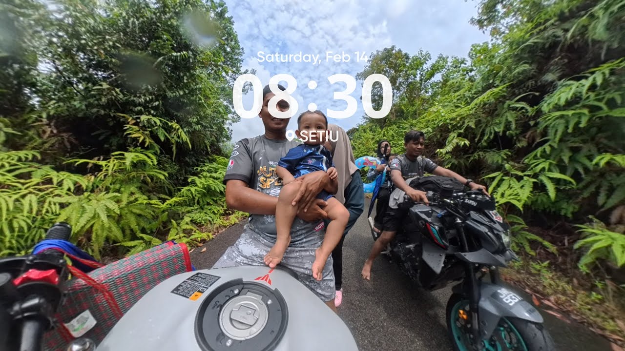 #42 Sarap Nasi Dagang Atas Tol ft Hiking Lata Ulu Kasar • YAMAHA MT-09 • INSTA360 X5 • 4K60FPS •