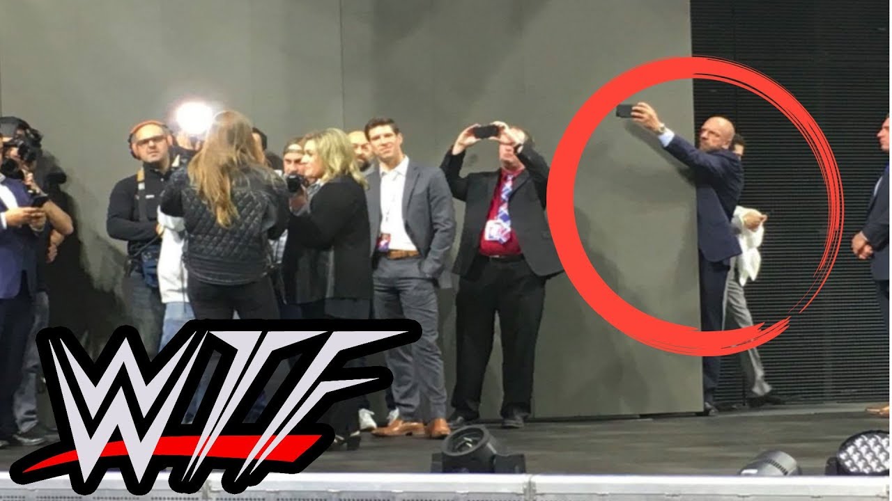 WWE Royal Rumble 2018 WTF Moments | Ronda Rousey's Stayin' Alive