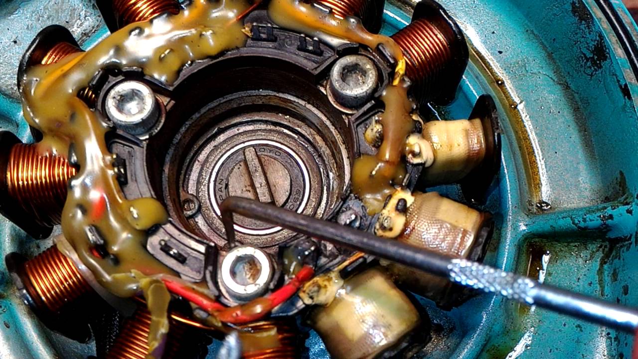 Kawasaki 1100ZXI jet ski no spark. Stator failure