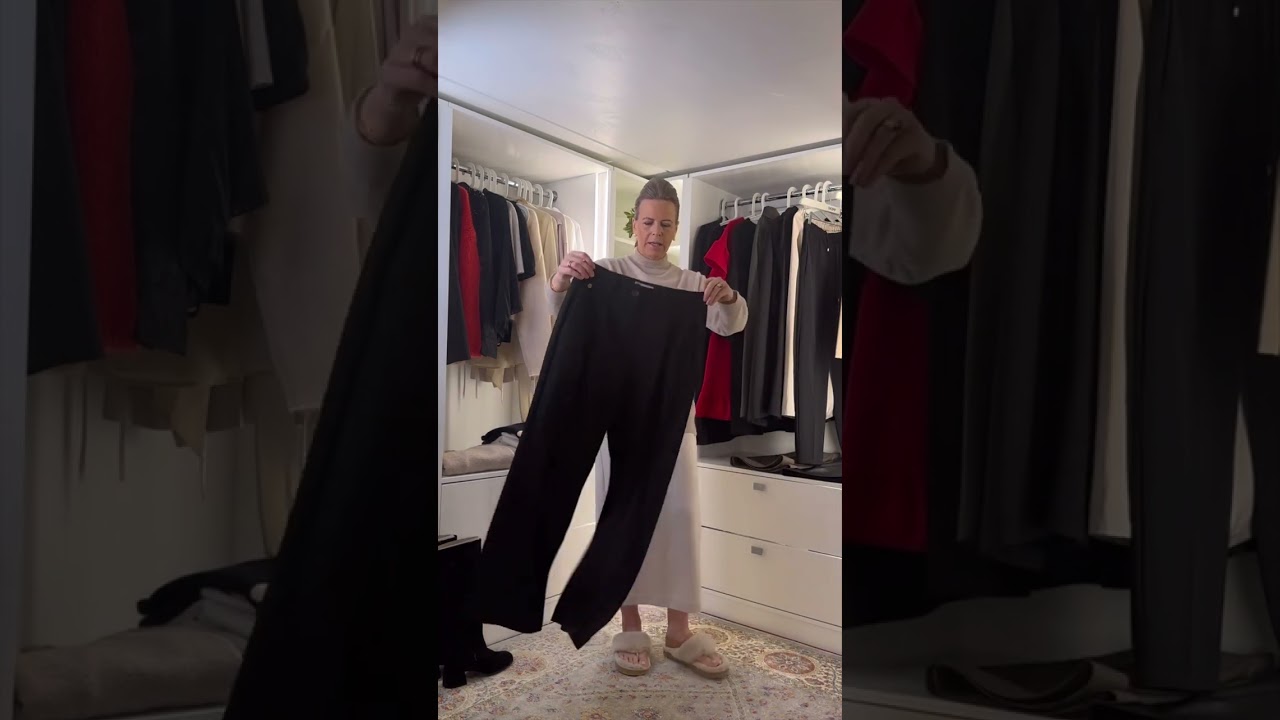 Kurkistus Katan Vaatekaappiin ja vinkkejä toimivaan vaatekaappiin! 🌟
