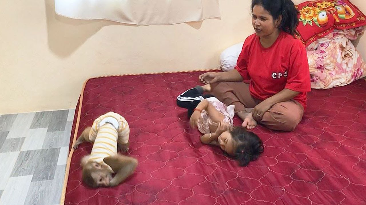 Little Jason Clumsy Upset To Wait Mom Persuade With Sister Satya