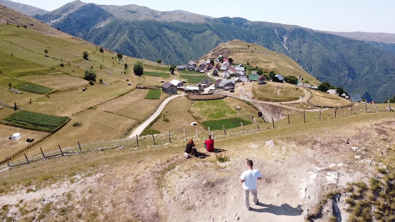 Lukomir je selo zaboravljeno od države, ali ne i od naroda!