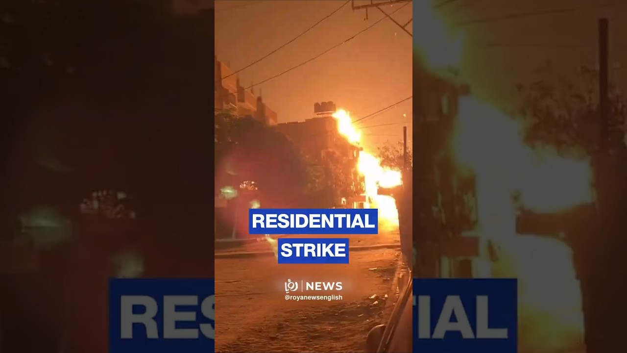 &lsquo;Israeli&rsquo; army strikes residential block in al Zawaida, central Gaza Strip