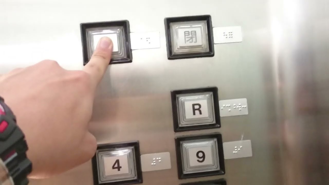 あべのハルカス近鉄本店ウイング館・北のエレベーター