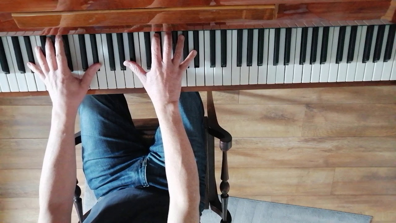 Don't stand so close to me by The Police . Piano cover by Patrick Cramer.