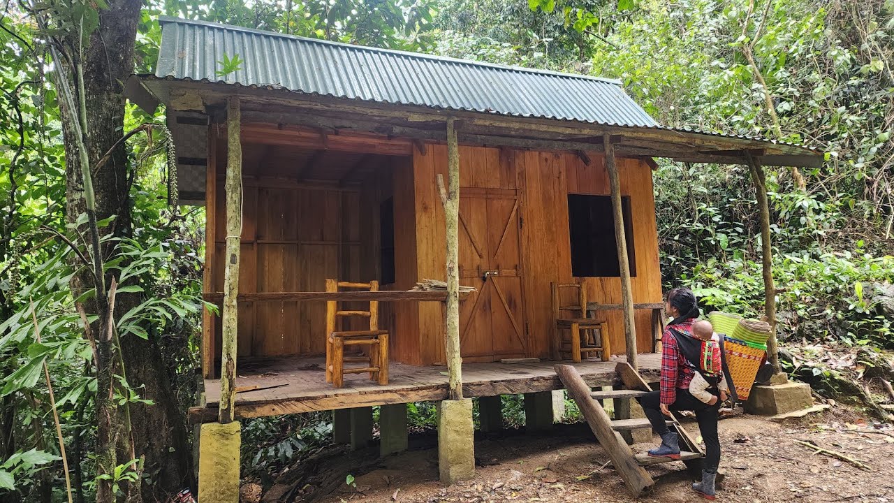 Single mother finds hope in an abandoned house in the forest. Triệu Thị NaNa