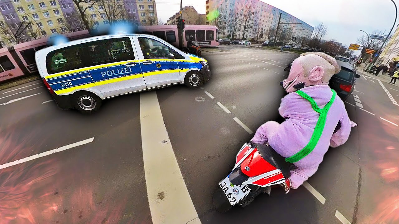 POLIZEI L&Ouml;ST ILLEGALE MOTRRAD AUSFAHRT AUF