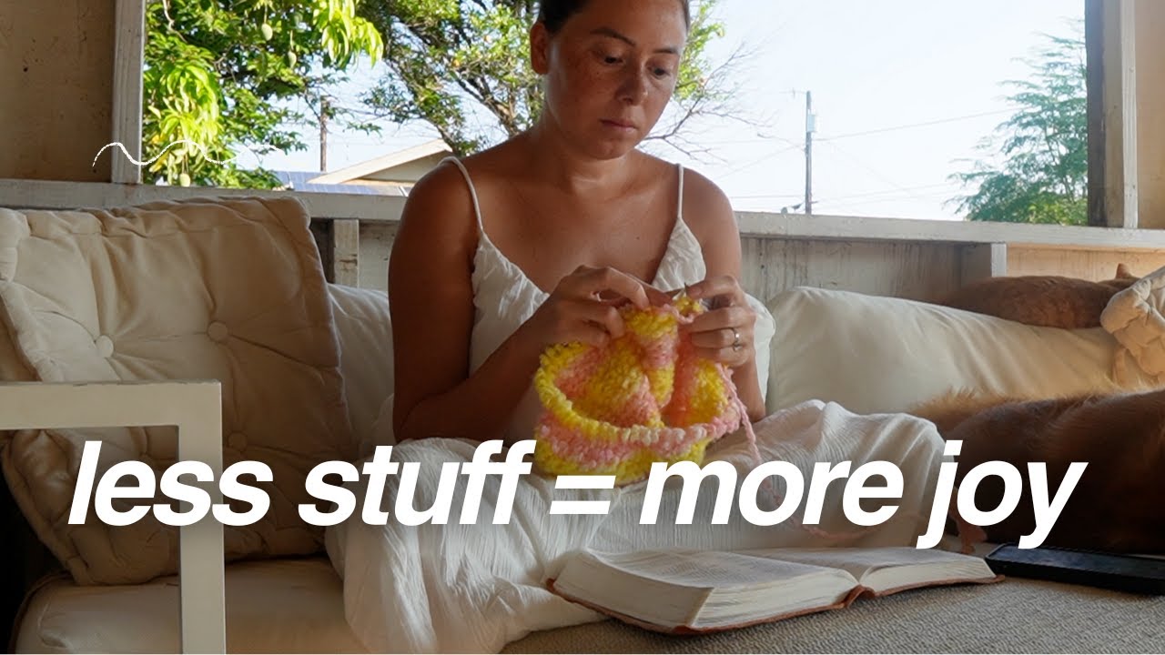 downsizing to live a MORE JOYFUL life ⎮ our cozy new home in Hawaii 🏡✨