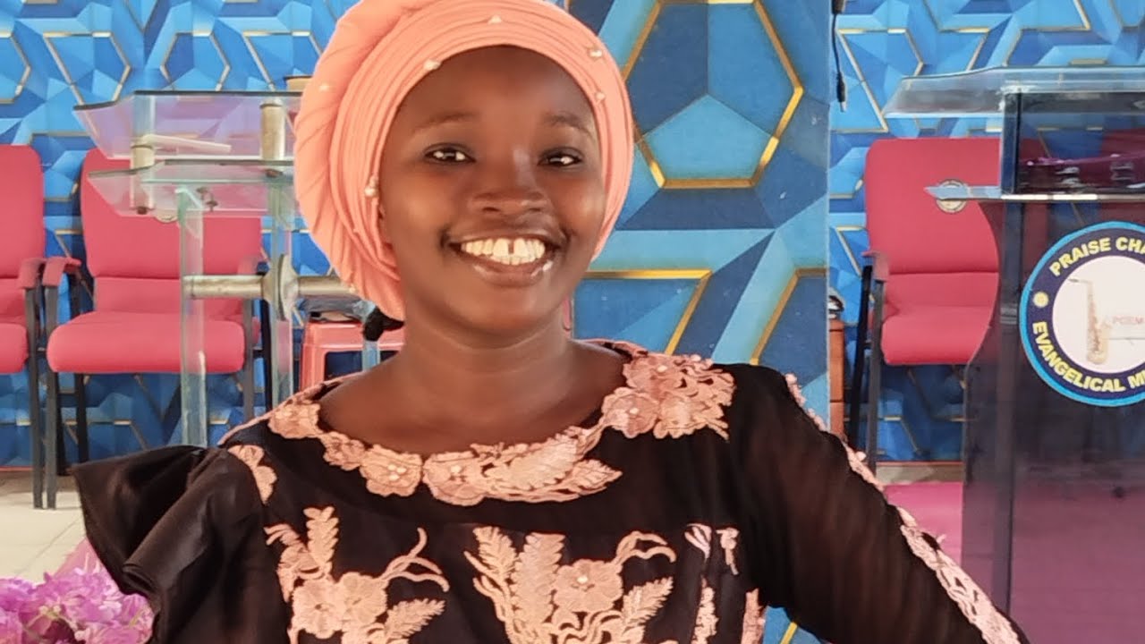 PRAISE THE KING OF KINGS