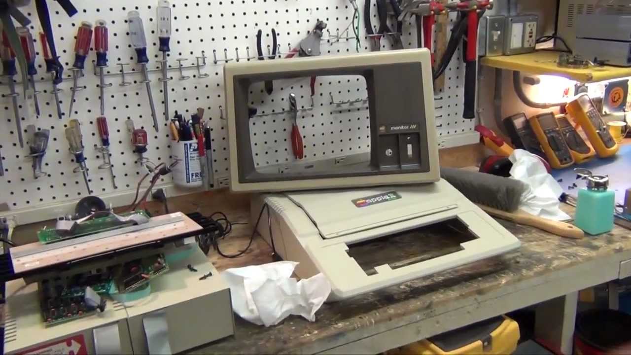 ToddFun.com: Apple II Plus teardown and cleanup and some history (PART 1 of 2)