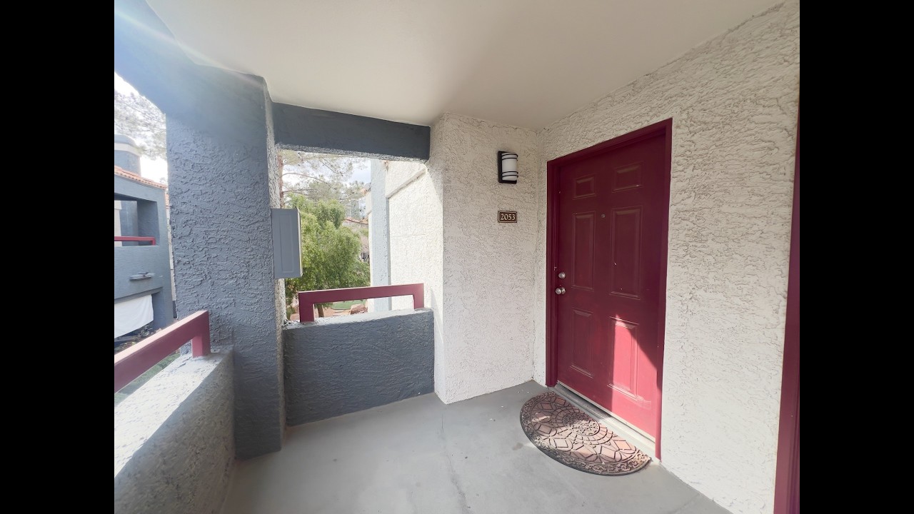 2 Bed and 2 Bath Condo – Prime West Las Vegas Location!